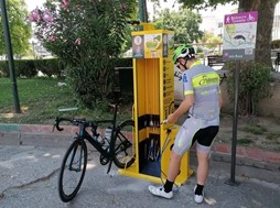 Σύγχρονος σταθμός επισκευής ποδηλάτων στα Τρίκαλα
